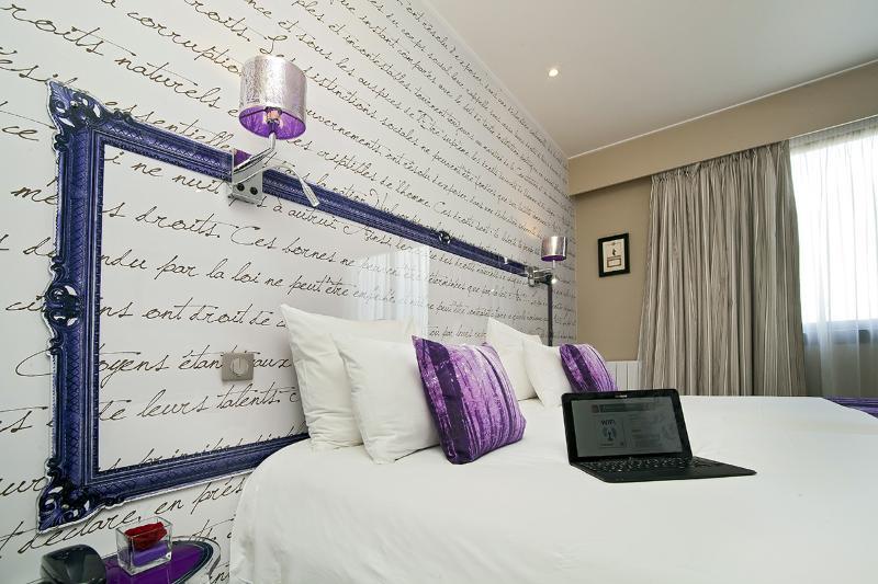 Hotel 1er Rueil-Malmaison